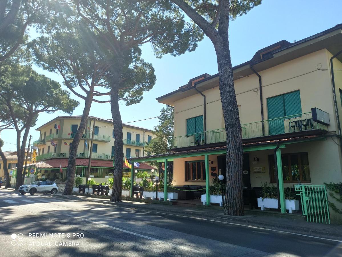 Hotel Dependance Montecatini Terme Bagian luar foto
