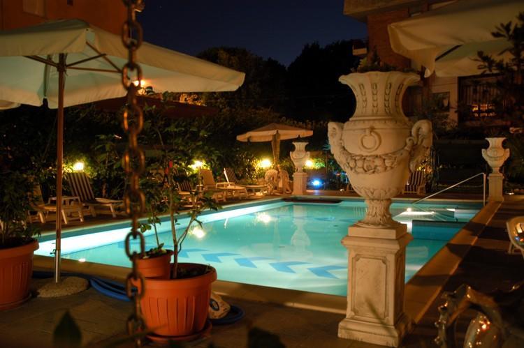 Hotel Dependance Montecatini Terme Bagian luar foto