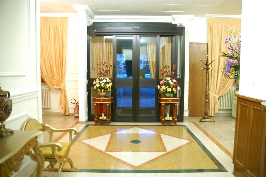 Hotel Dependance Montecatini Terme Bagian luar foto